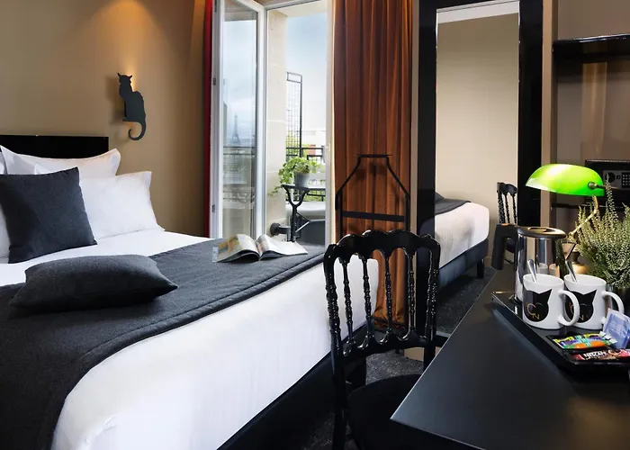 Le Chat NoirHotel Parijs